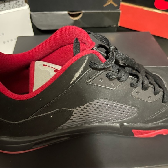 Jordan 5 retro low ‘90’s Alternate’ - Picture 2 of 6